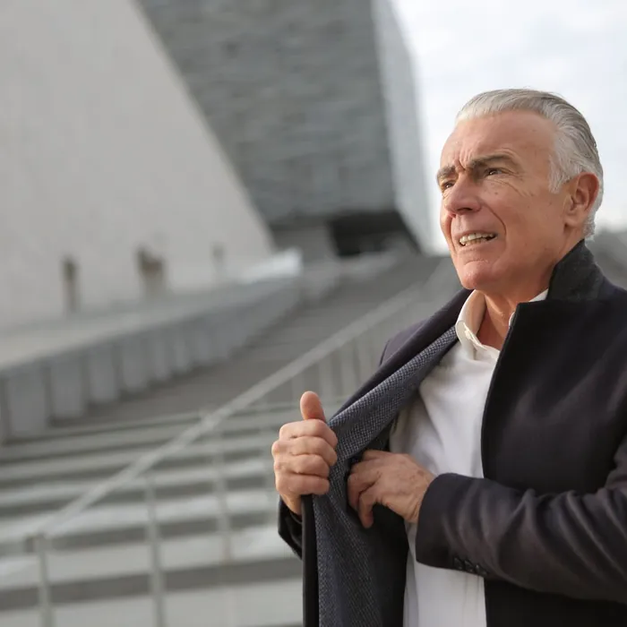 Retrato de Gonzalo Altamira V., arquitecto fundador